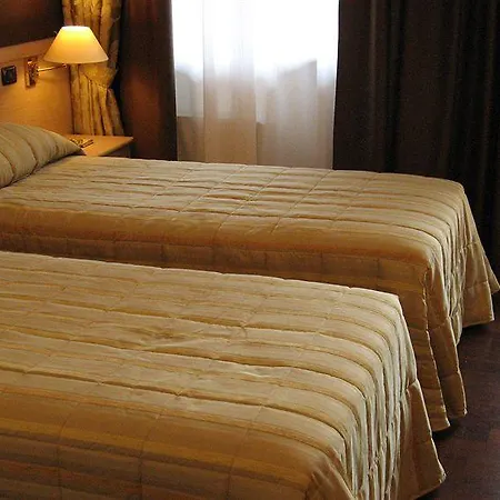 Hotel Arena 3*