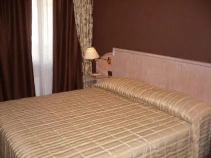 Arena Hotel Orta San Giulio